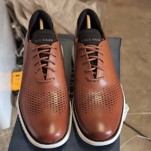 Cole Haan Men's 2 Zerogrand Lsr Wing - Picture 2 of 7